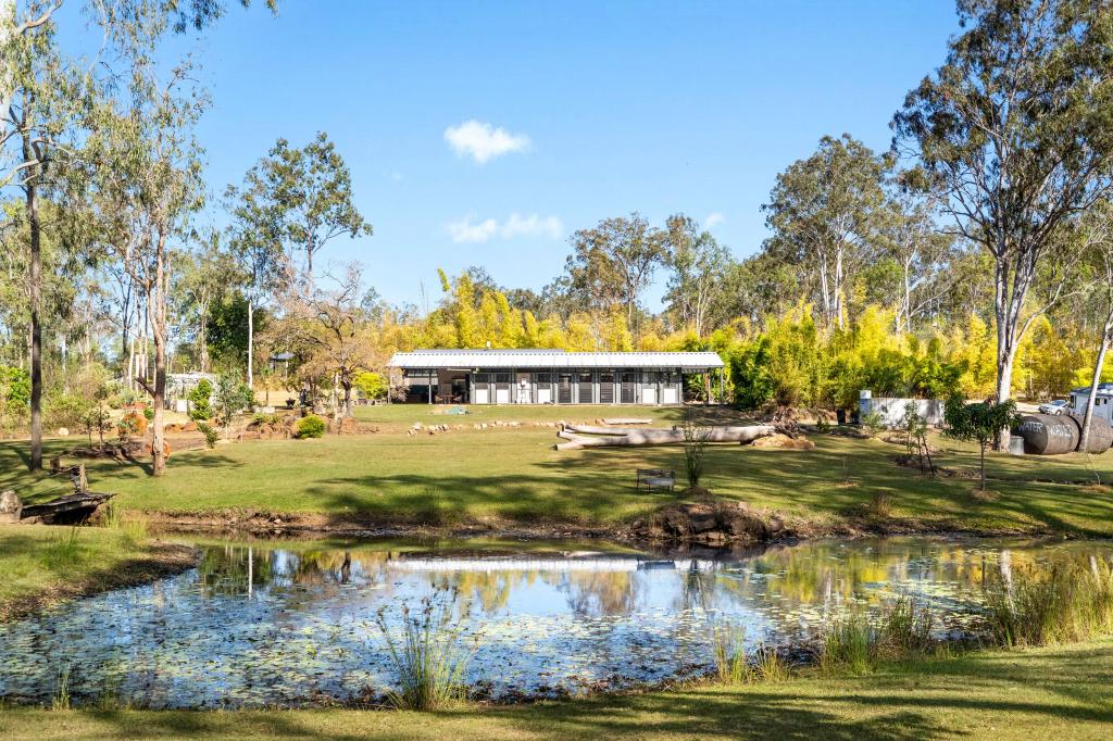 40-42 TUGGERAH GR, TAMBORINE, QLD 4270
