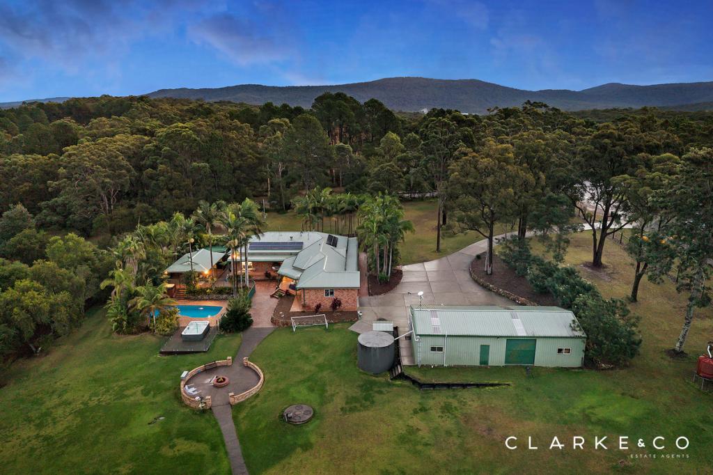 4 School Rd, Wakefield, NSW 2278