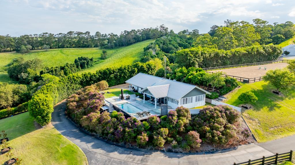 208 Cootharaba Rd, Cootharaba, QLD 4565
