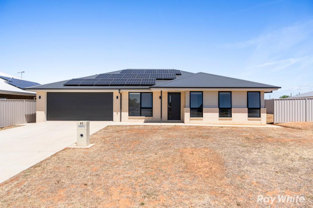 85 Devlin St, Coolamon, NSW 2701