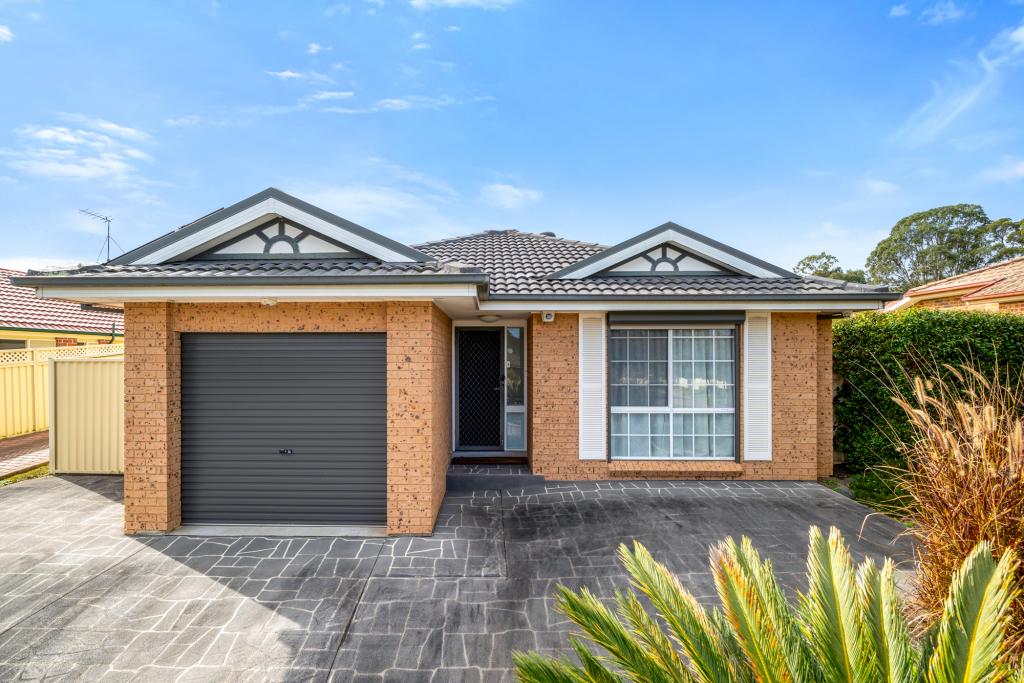 10a Crommelin Cres, St Helens Park, NSW 2560