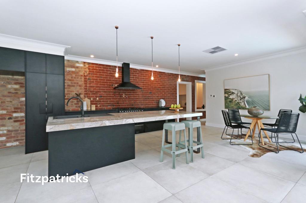 31 Sunshine Ave, Turvey Park, NSW 2650