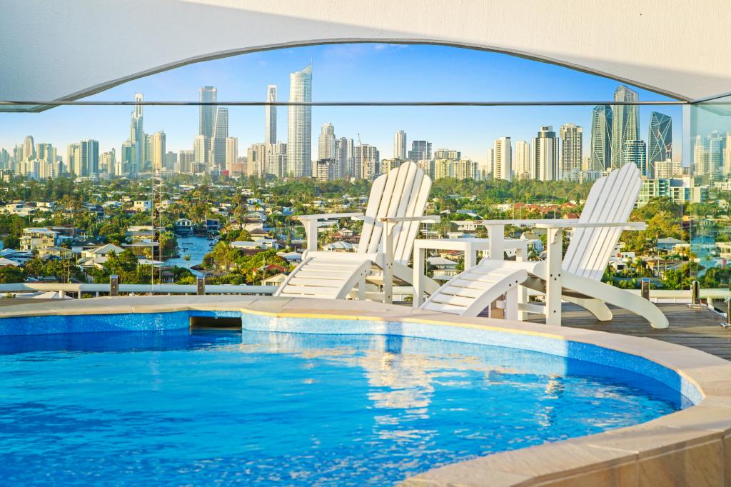 51/56 Hooker Bvd, Mermaid Waters, QLD 4218