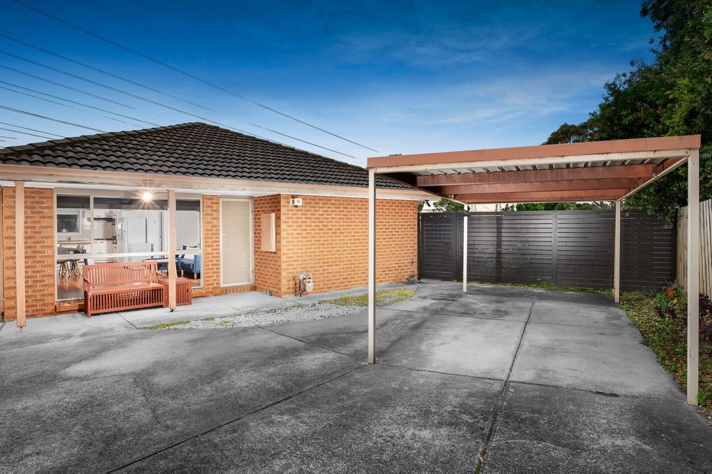 2/4 Lukin Ct, Mill Park, VIC 3082