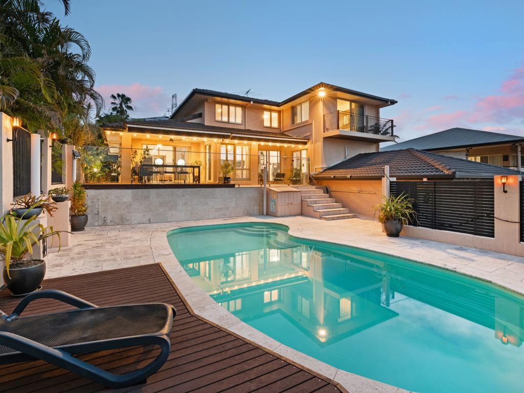 75 Dove Tree Cres, Sinnamon Park, QLD 4073