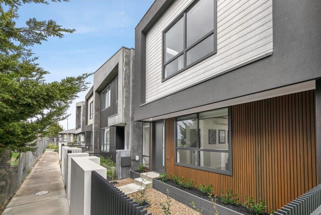 38 Cottonwood Ave, Greenvale, VIC 3059