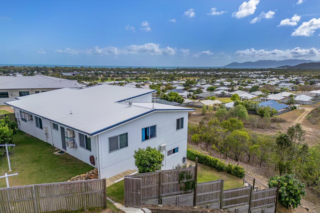 9 Harrier Ct, Bushland Beach, QLD 4818