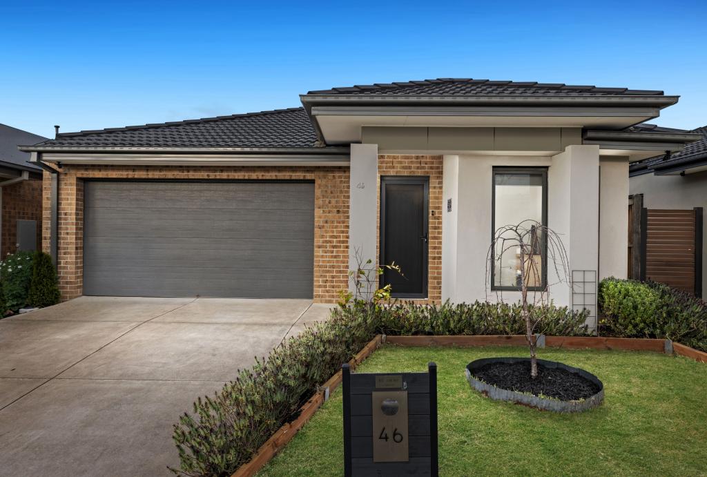 46 Scenery Dr, Clyde North, VIC 3978