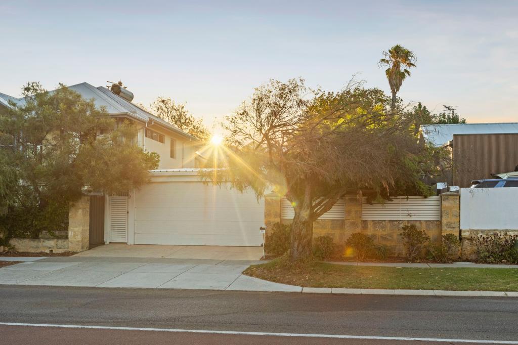 72 Kitchener St, Trigg, WA 6029