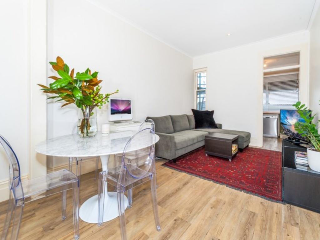 10/1 Hughes St, Potts Point, NSW 2011