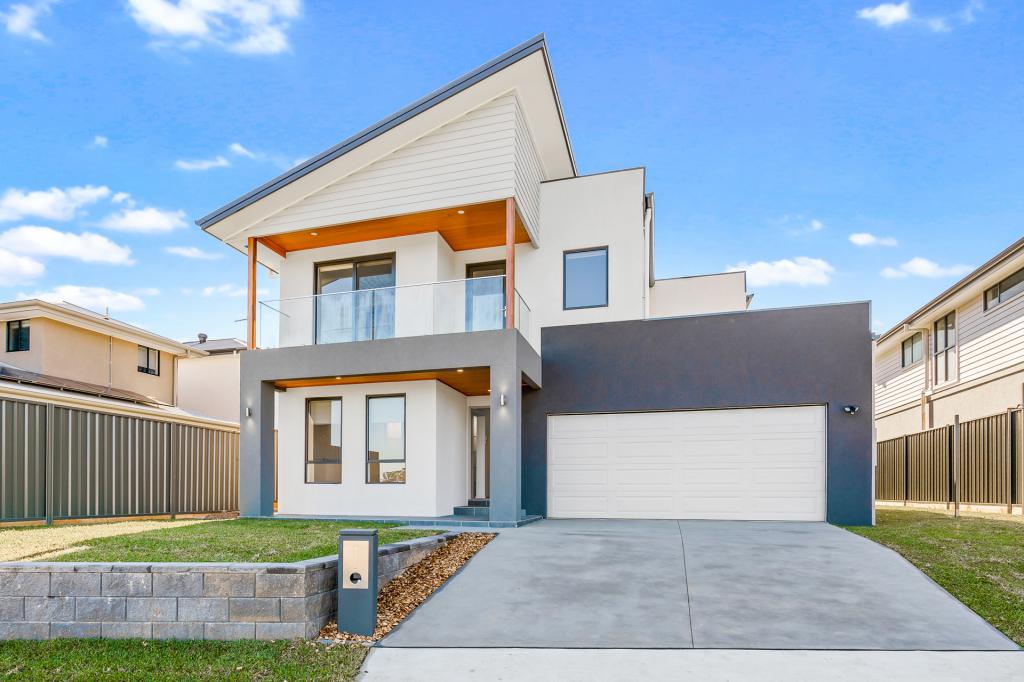 7 Hedgewood Dr, Box Hill, NSW 2765