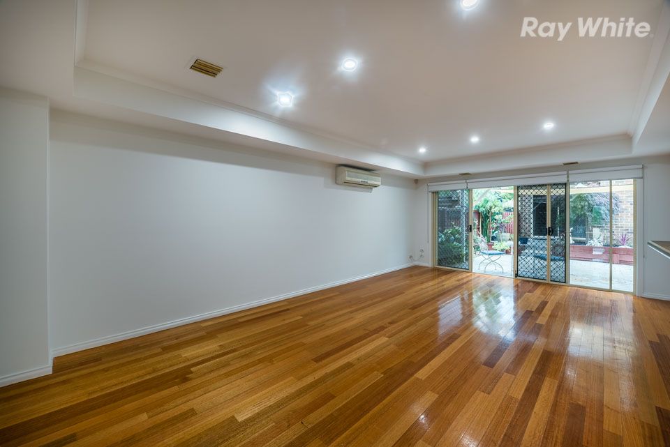 13 Oakden Dr, Bundoora, VIC 3083