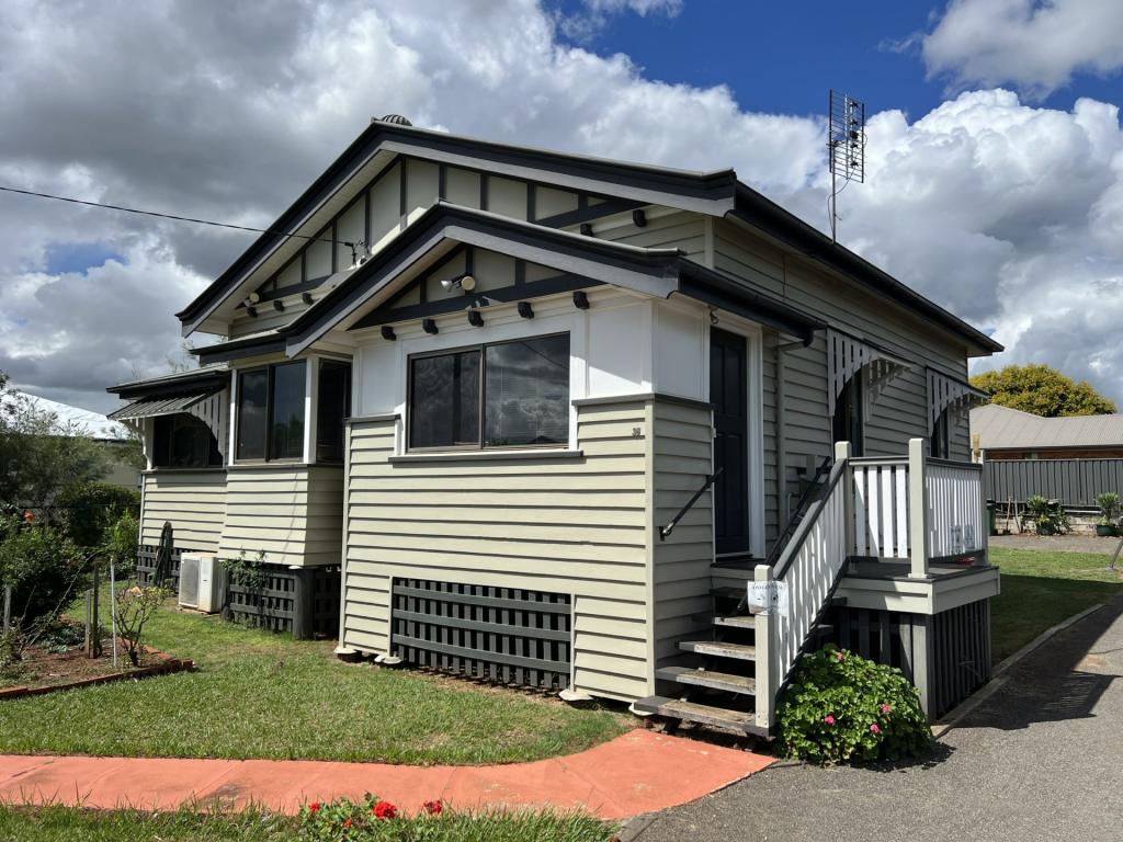38 Kingaroy St, Kingaroy, QLD 4610