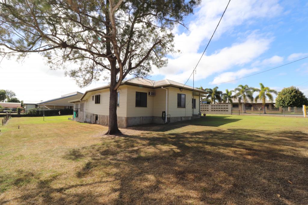 194 Edwards St, Ayr, QLD 4807