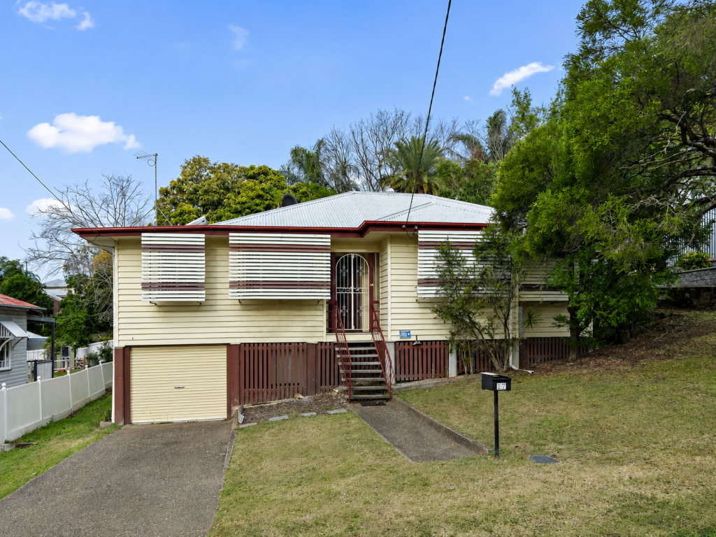 17 Blackall St, East Ipswich, QLD 4305