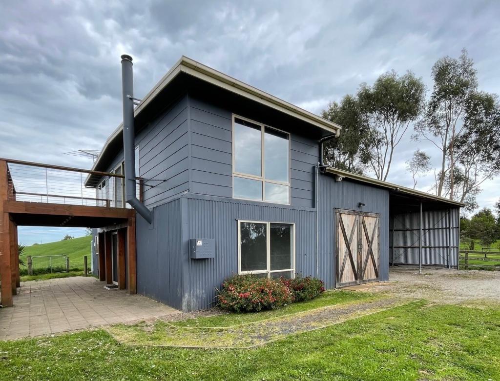 655 ANDERSONS INLET RD, BENA, VIC 3946