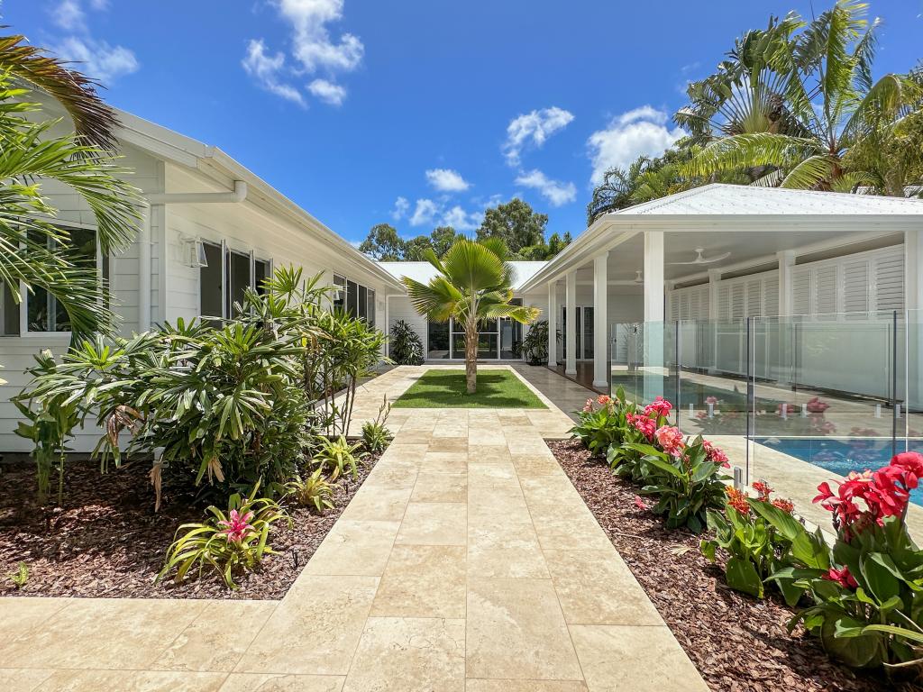 4 Bayside Ct, Horseshoe Bay, QLD 4819