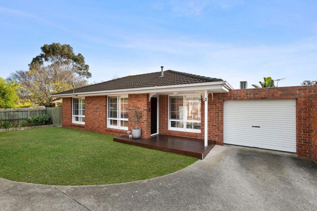 2/42-44 Burdoo Dr, Grovedale, VIC 3216