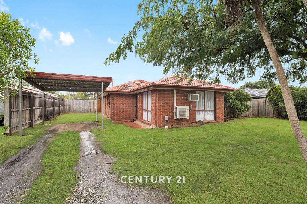28 Collins Cres, Berwick, VIC 3806