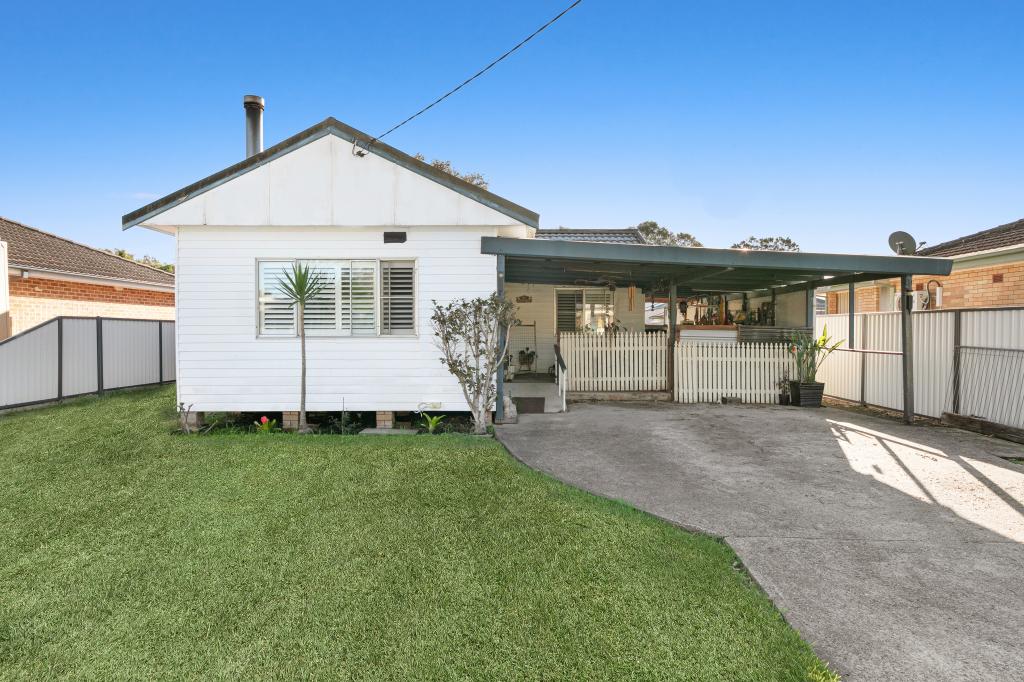 19 Kewalo Ave, Budgewoi, NSW 2262