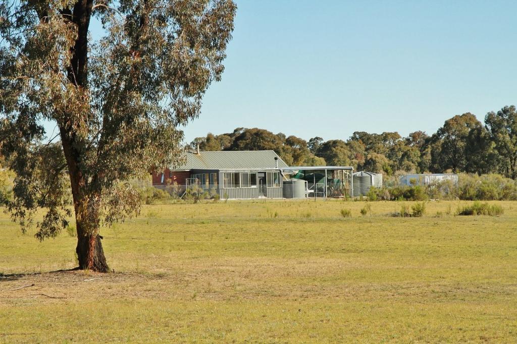 154 Lewis Rd, Ladys Pass, VIC 3523