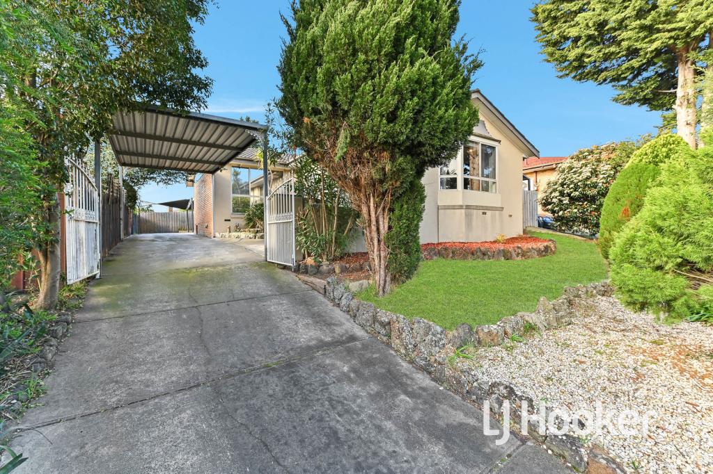 52 Oaktree Dr, Hampton Park, VIC 3976