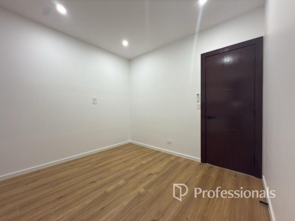 A/40 Galileo St, Box Hill, NSW 2765