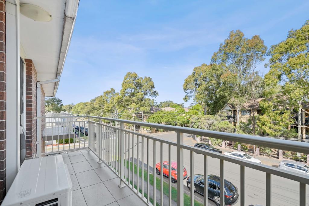 17 Oxford St, Merrylands, NSW 2160