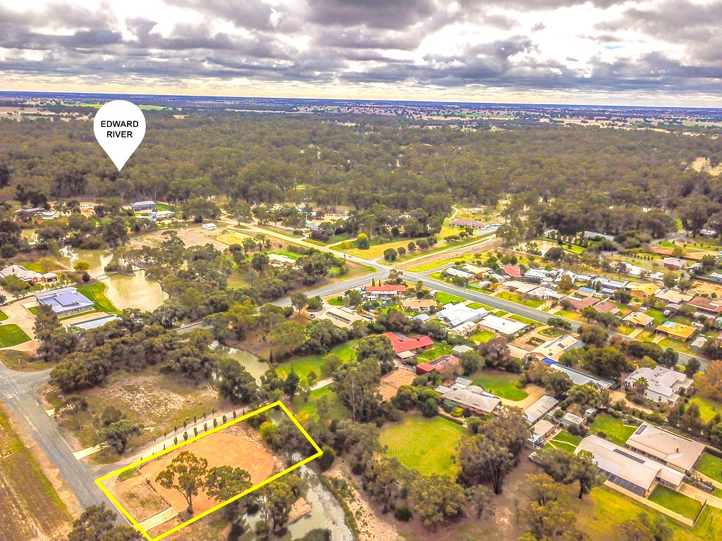 541 Harfleur St, Deniliquin, NSW 2710