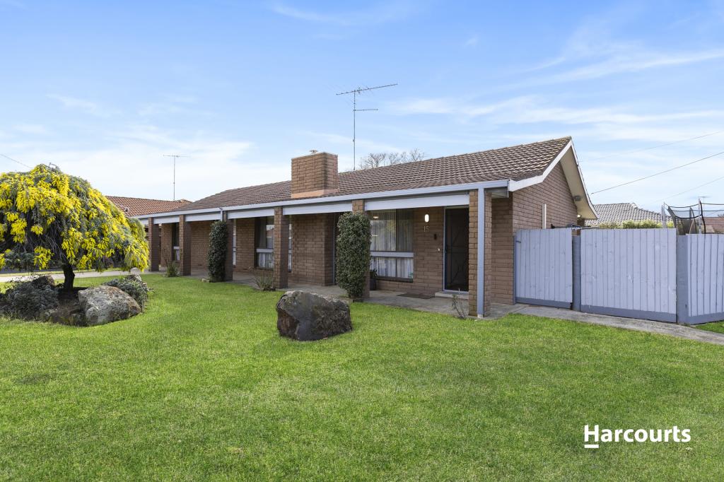 15 Grevillea Ave, Corio, VIC 3214