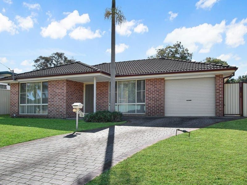 12a Malvina Pde, Gorokan, NSW 2263