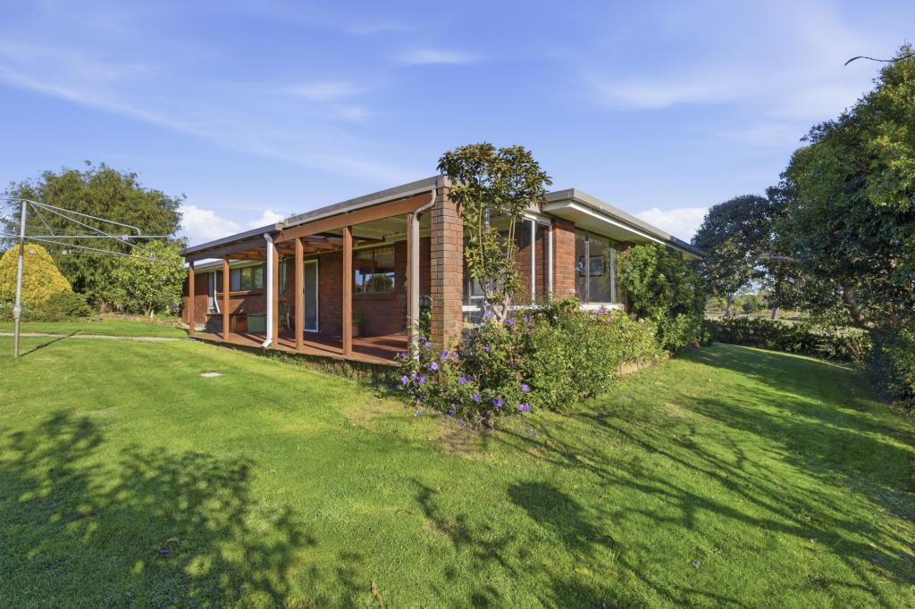 112 BACK CREEK RD, PIPERS RIVER, TAS 7252