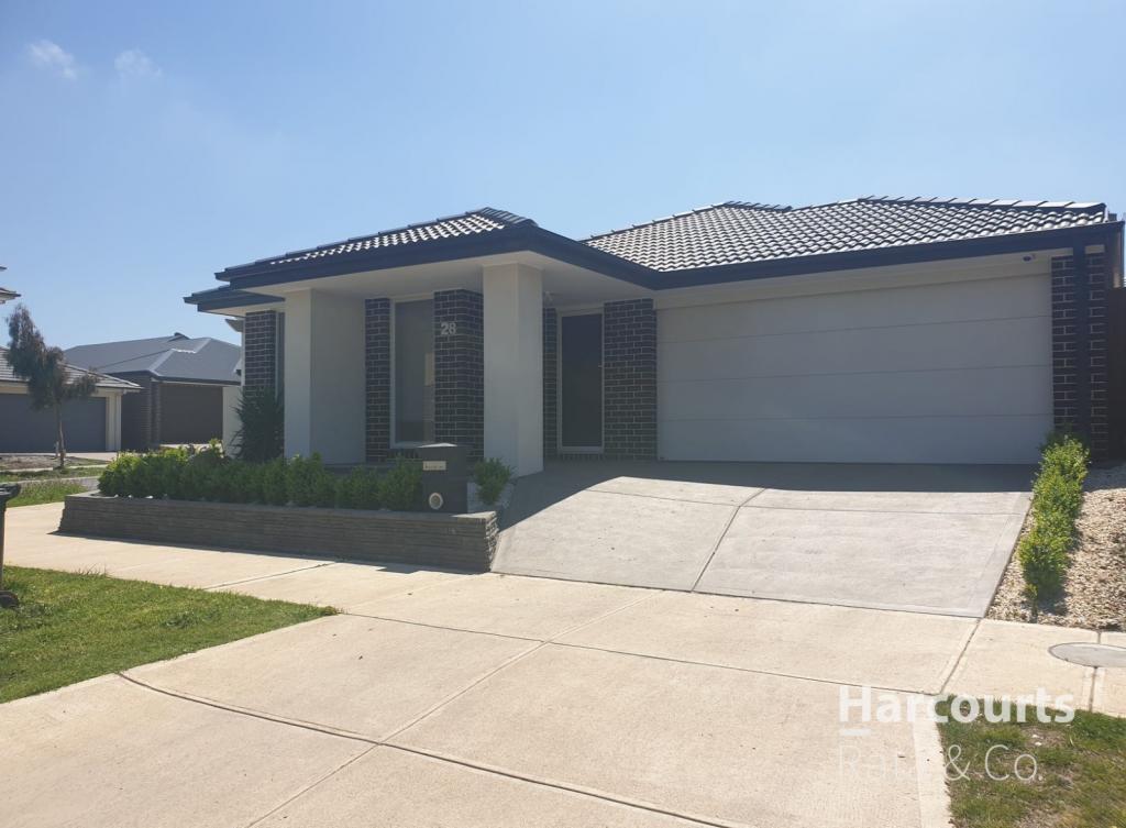 28 BENDOC ST, WOLLERT, VIC 3750