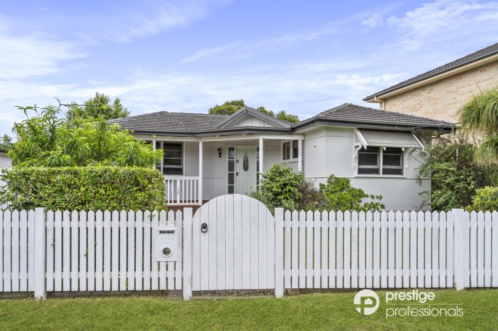 3 Sanananda Rd, Holsworthy, NSW 2173