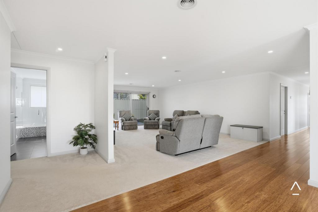 3 Lakeside Dr, Kings Meadows, TAS 7249