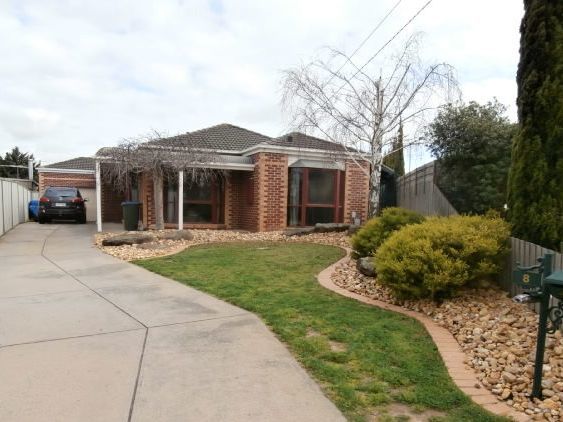 8 Sky Ct, Werribee, VIC 3030