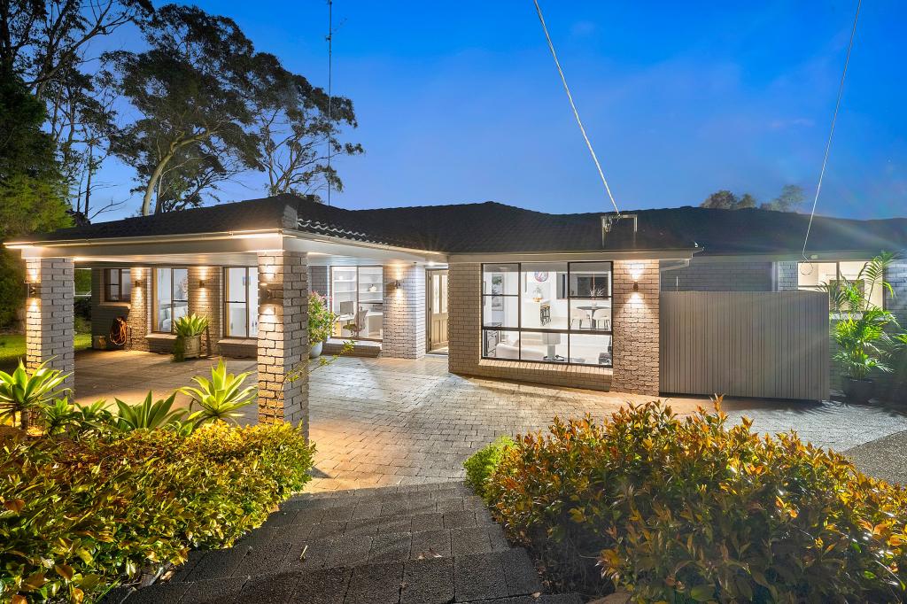 4 ELAINE PL, MIDDLE DURAL, NSW 2158