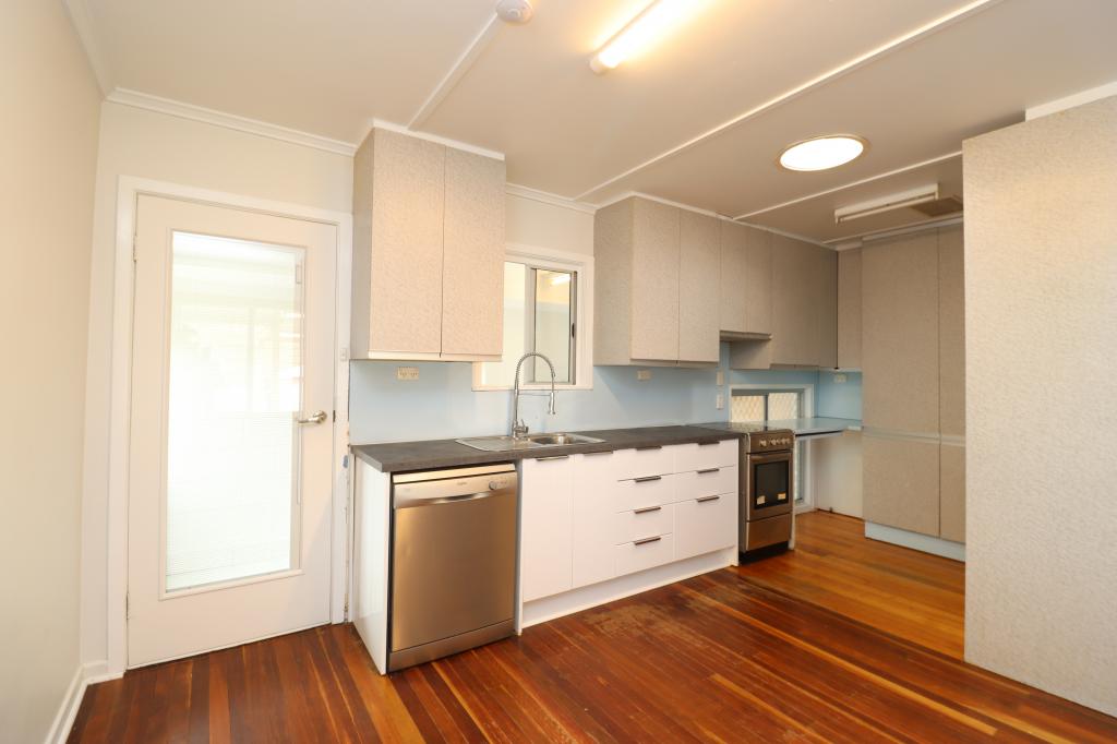 44 Opal St, Happy Valley, QLD 4825