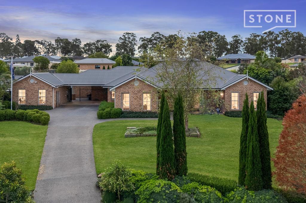 13 Lorikeet Cl, Weston, NSW 2326