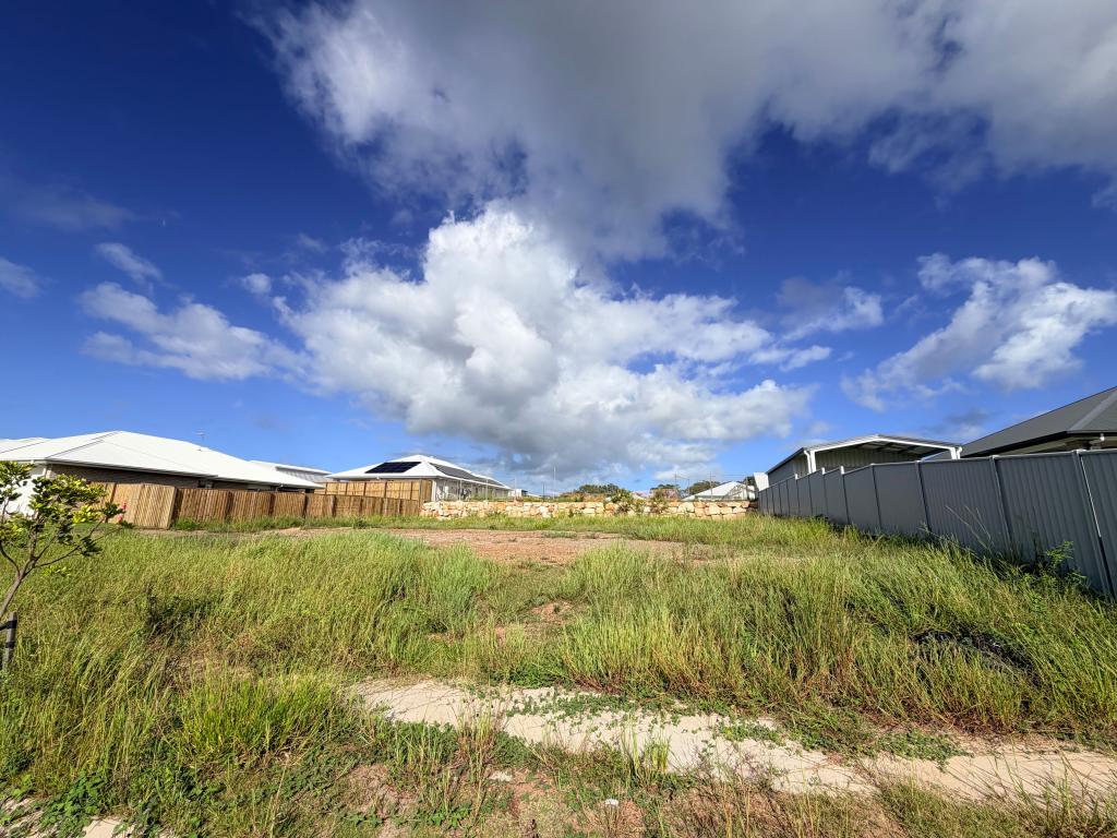 3 Talaroo Lane, Nikenbah, QLD 4655