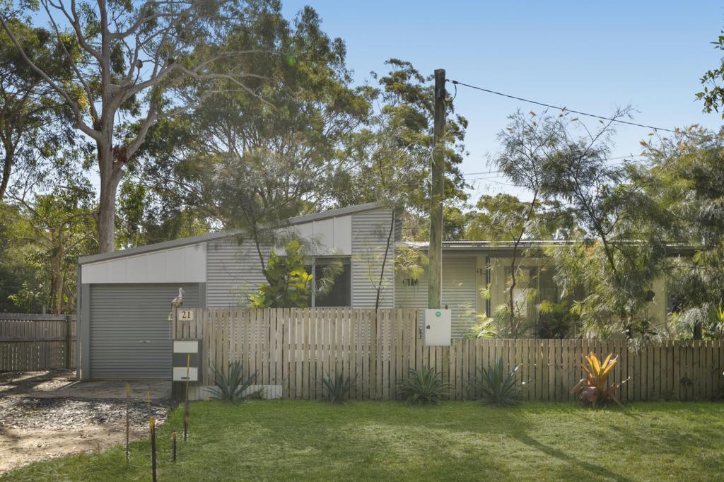 21 Stradbroke Dr, Russell Island, QLD 4184