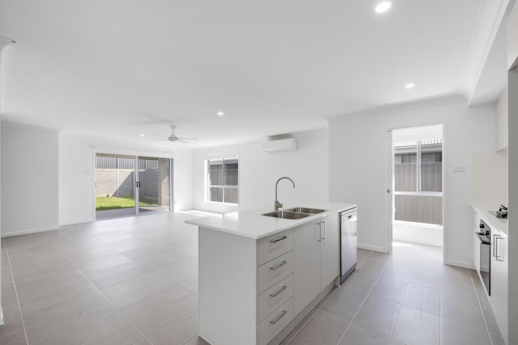 7 Aniseed Ave, Thrumster, NSW 2444