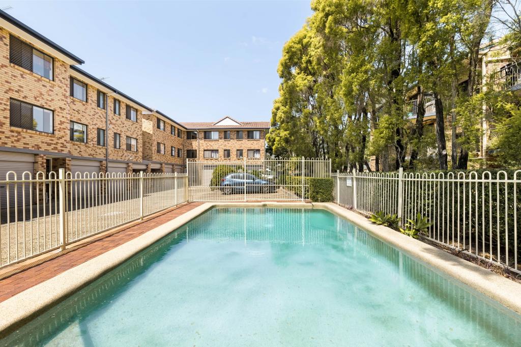 2/42 Swan St, Gordon Park, QLD 4031