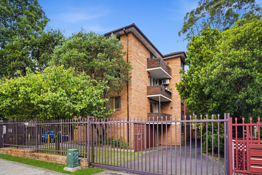 2/30-32 Goulburn St, Liverpool, NSW 2170
