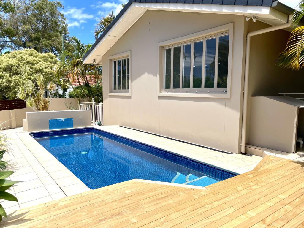 14 Greer Tce, Southport, QLD 4215