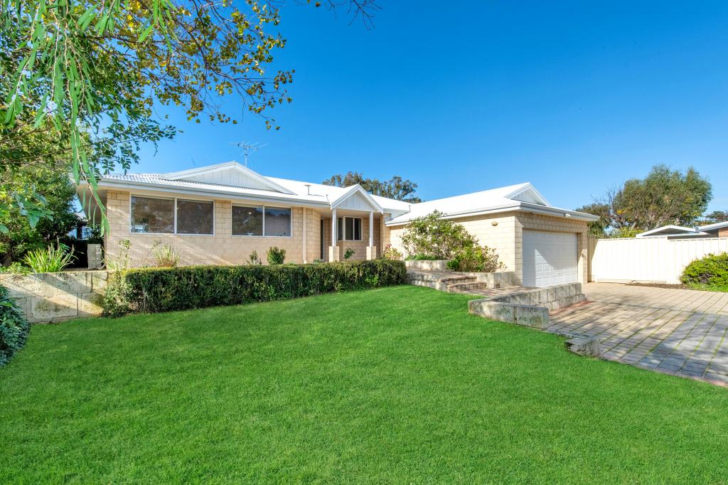 25B JANIS ST, HALLS HEAD, WA 6210