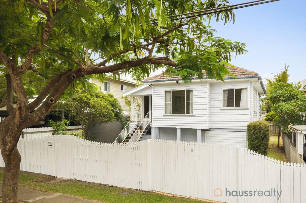 250 Verney Rd E, Graceville, QLD 4075