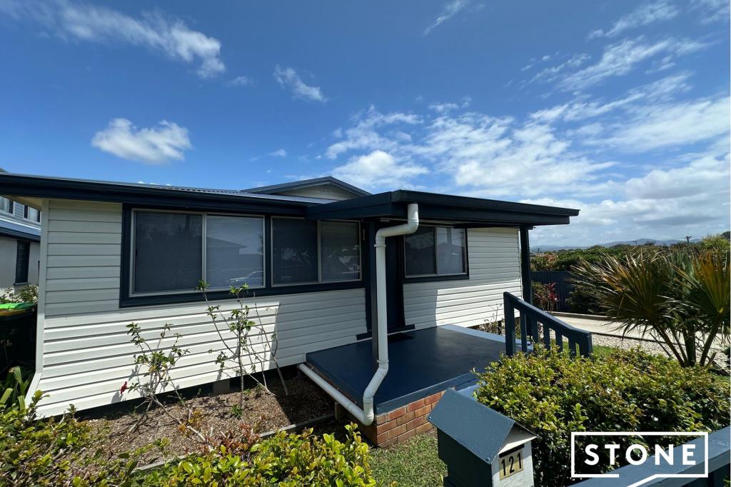 121 FIRST AVE, SAWTELL, NSW 2452