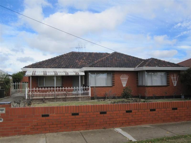 68 Station St, Sunbury, VIC 3429