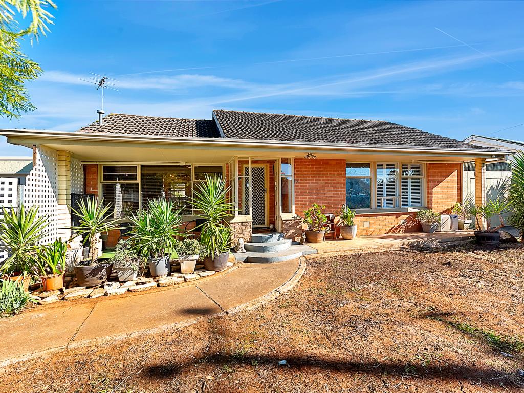 37 Ashton Rd, Davoren Park, SA 5113